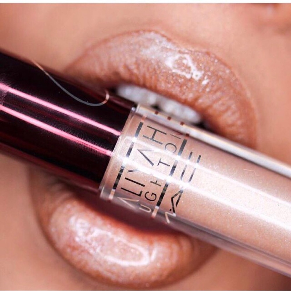 Mac Lipglass-Aaliyah Collection